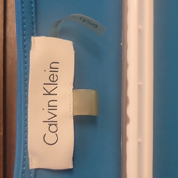 Blouse - Picture 2 of 2